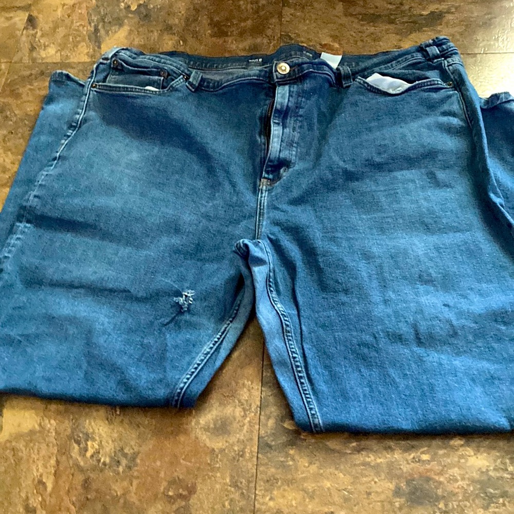 Amazon essentials size 50